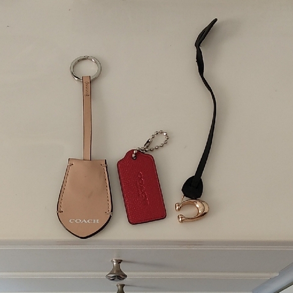 Bundle of 3 Coach Bag Tag Purse Fob Key Holder - Picture 14 of 14